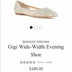 Badgley Mischka , flat evening shoe, Ivory , size 10